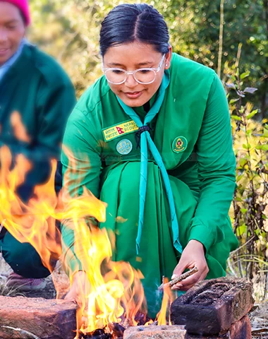 girl-scouts-leader